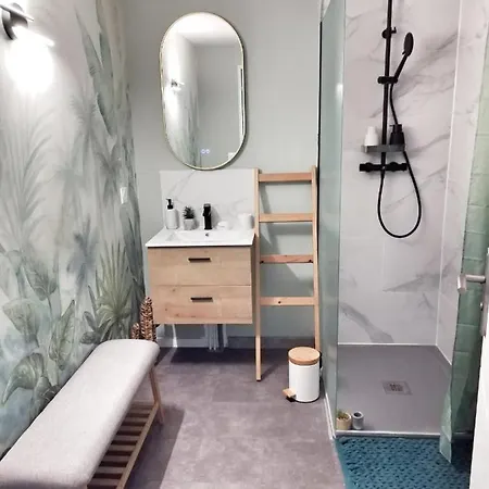 Roomhomecsm Chambres Privees , Une Seule Salle D'eau Si Vous Reservez 2 Chambres Ou La Suite, Jacuzzi Sur Demande * Charly-sur-Marne