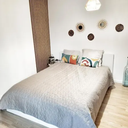 Roomhomecsm Chambres Privees , Une Seule Salle D'eau Si Vous Reservez 2 Chambres Ou La Suite, Jacuzzi Sur Demande Charly-sur-Marne